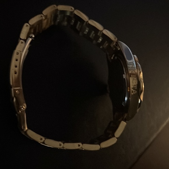 Invicta 10K Gold Plated Pro Diver’s Watch - Picture 5 of 6